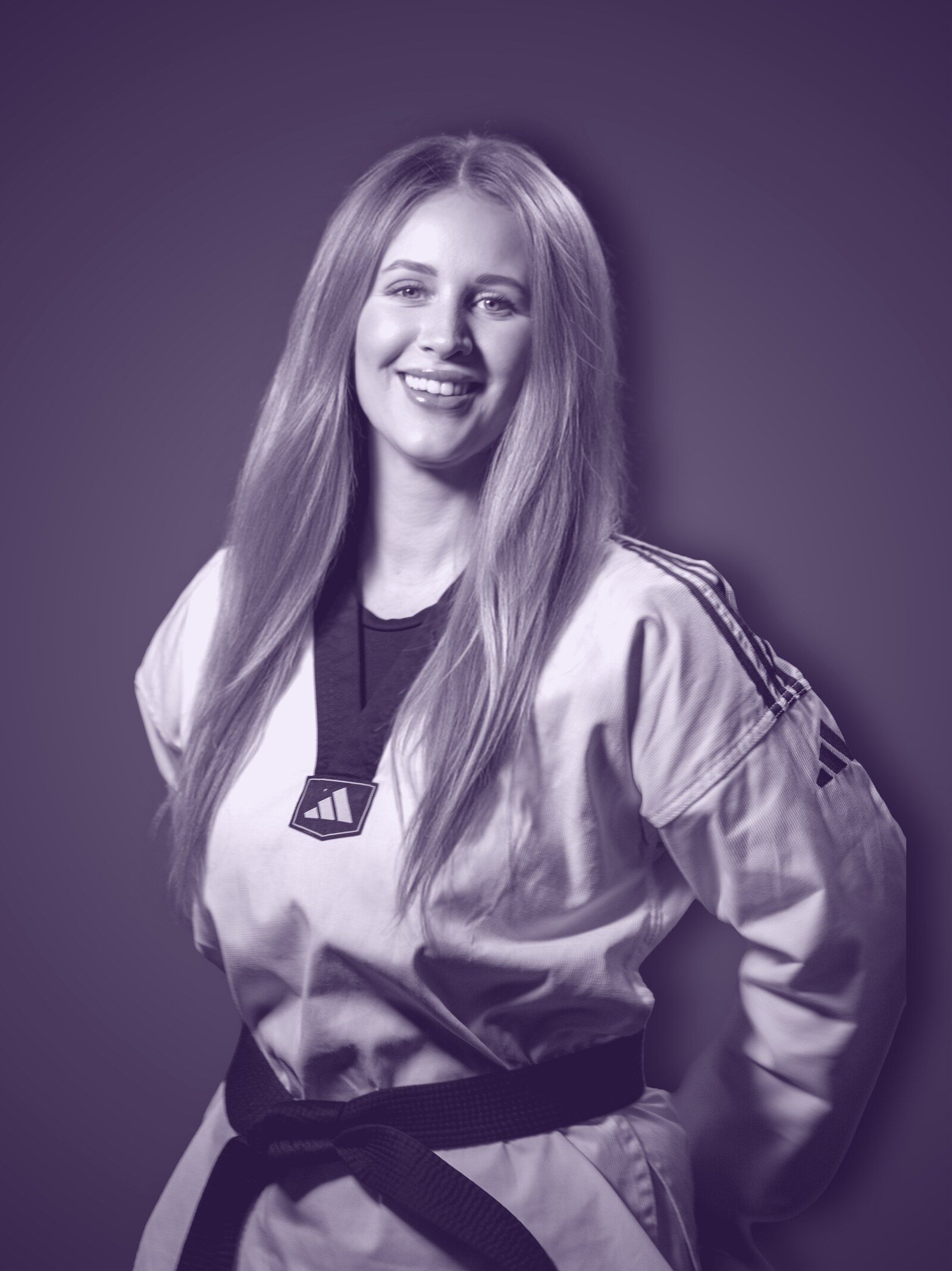 Trainerin Melisa im MOSAN-Girls-Studio