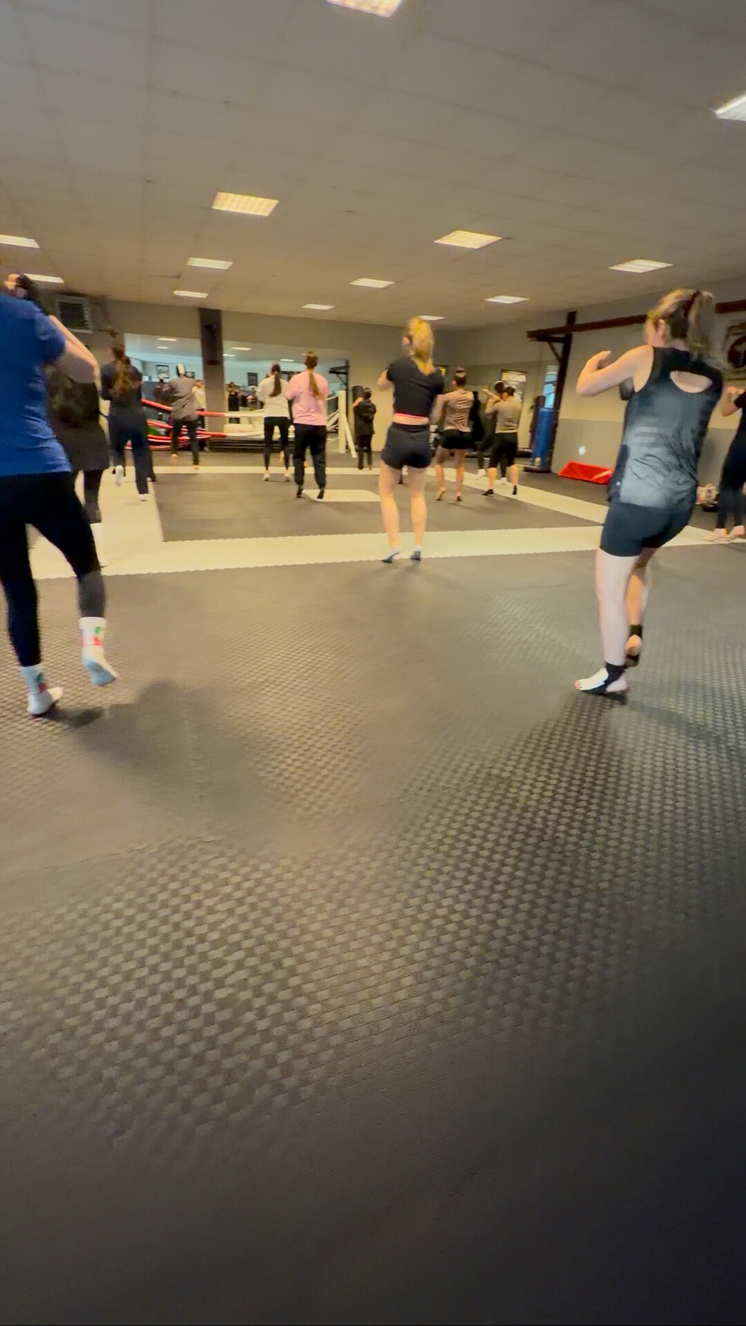 Training bei MOSAN Girls